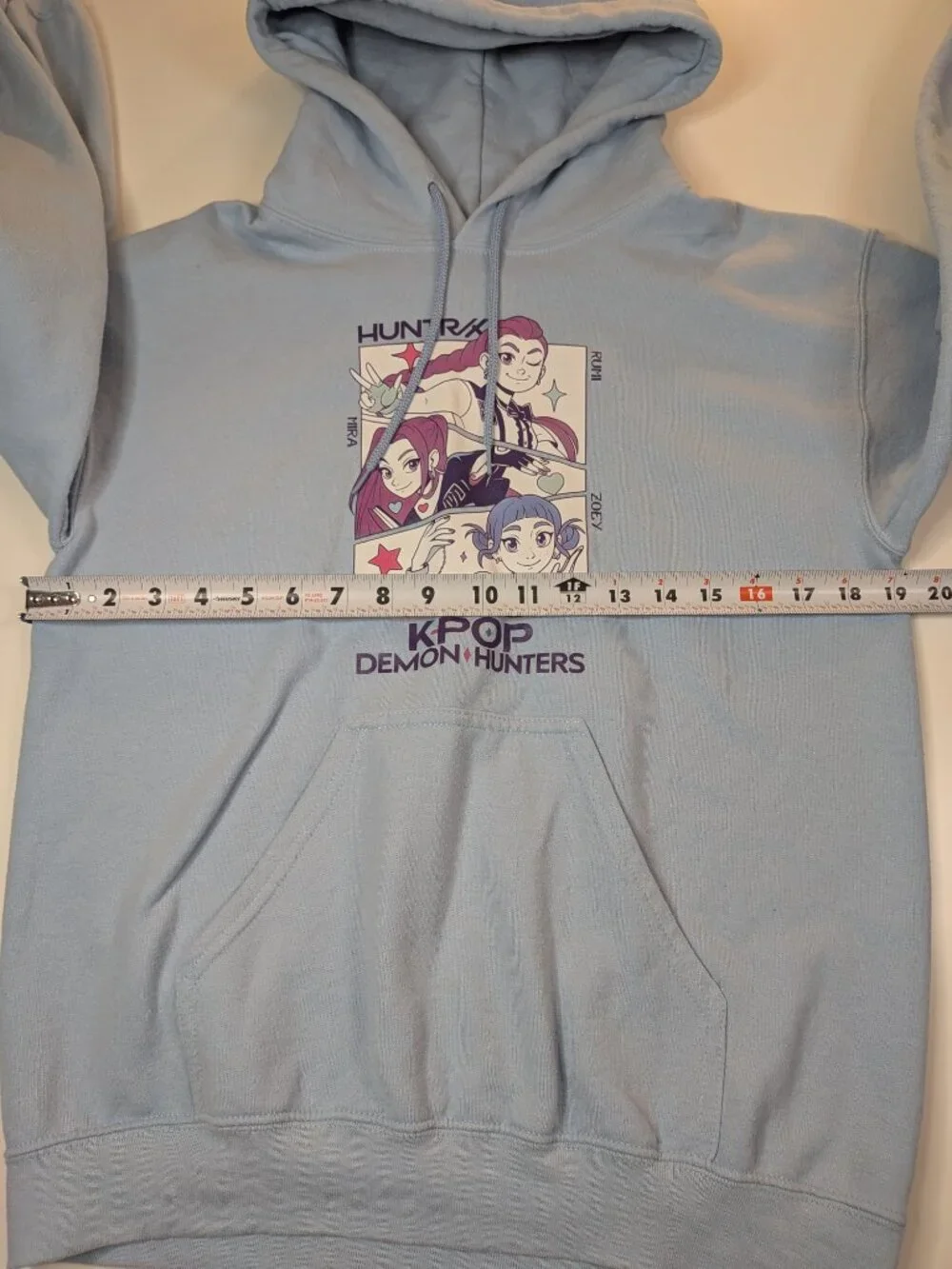 KPop Demon Hunters HUNTR/X Girls Hoodie Bundle Gildan Size Small